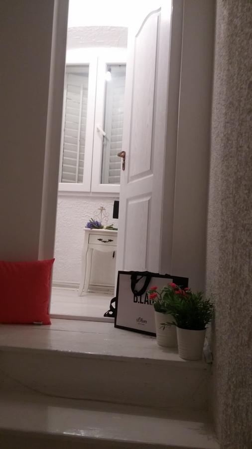 City Square Apartment Porec Bagian luar foto